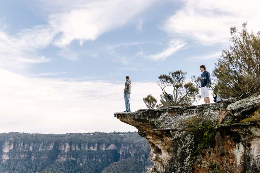 Sydney: Small Group Blue Mountains, Wildlife & Waterfalls - Katoomba free time: lunch and a breather that keeps the day sane