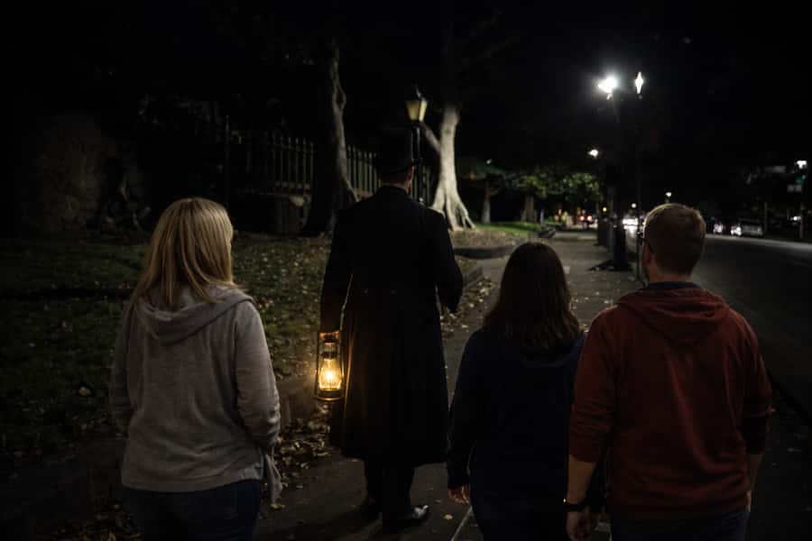 Sydney: Spirits of the Rock and Dark Past Walking Tour - Key things to know before you go