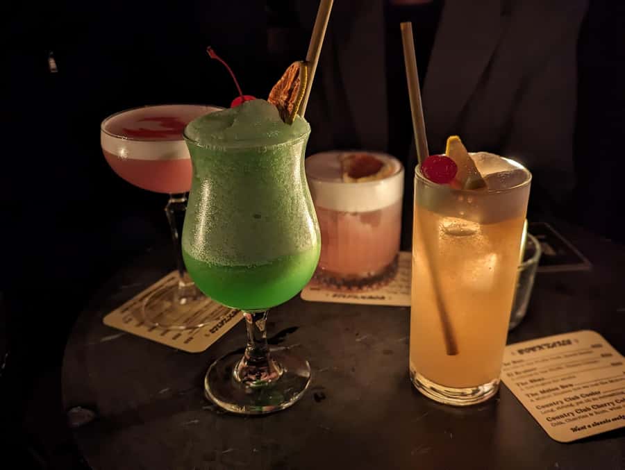Sydney: Street Art & Small Bar Tour with Complimentary Drink - Two Routes, Two Neighborhood Moods (Wednesday vs Saturday)
