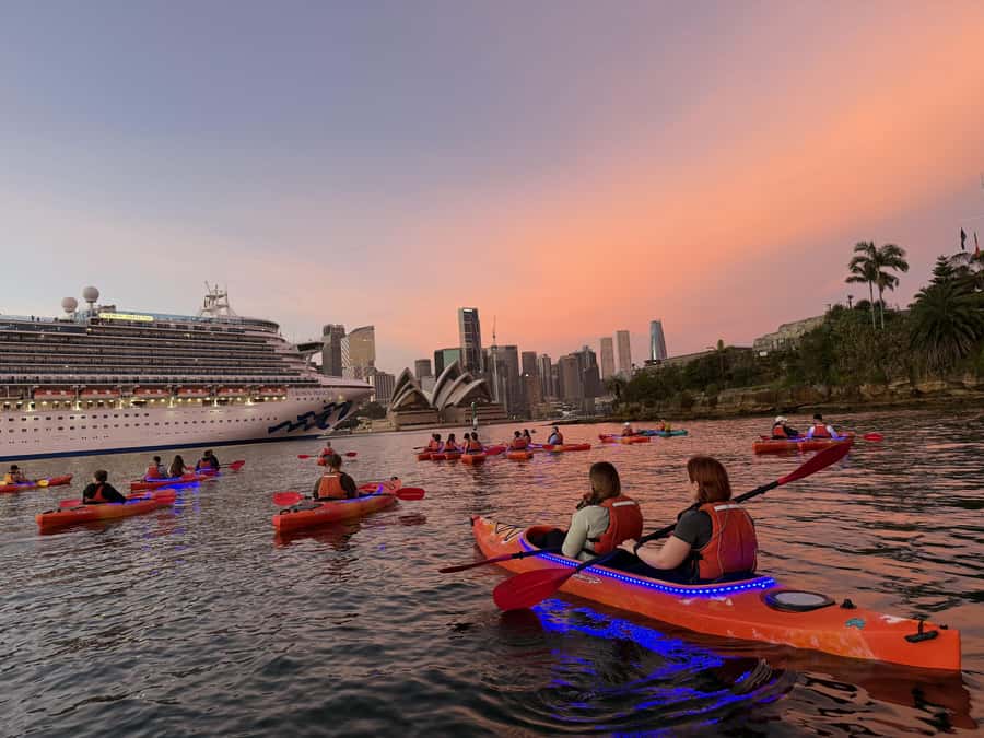 Sydney: Sunrise Kayak, Opera House & Under Harbour Bridge - Meeting at Milson Park boat ramp on Bradly Ave