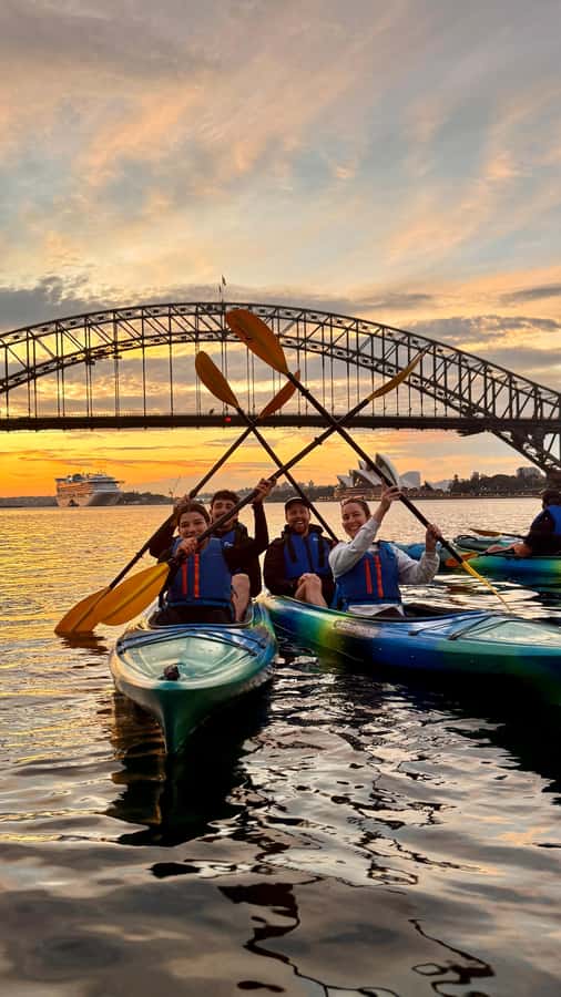 Sydney: Sunset Kayak Tour with Opera House Views - Gear and comfort: what to bring, what to wear, what gets stored