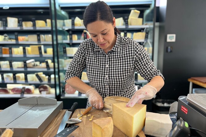 Sydney: Surry Hills Private Food Tour with +8 Local Tastings - Timing and walking, what to do before 12:00 pm
