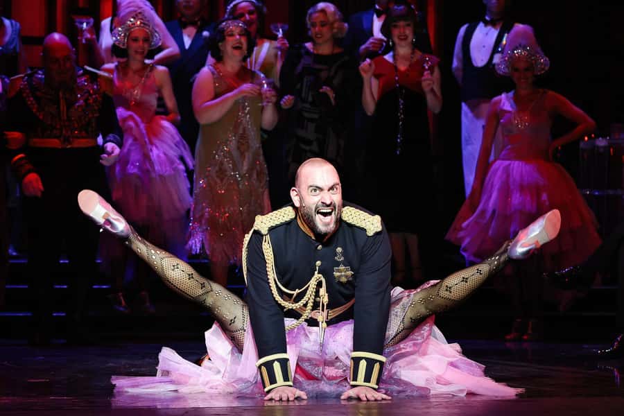 Sydney: The Merry Widow at the Sydney Opera House - The cast you are watching: Hanna, Danilo, and the leads with style