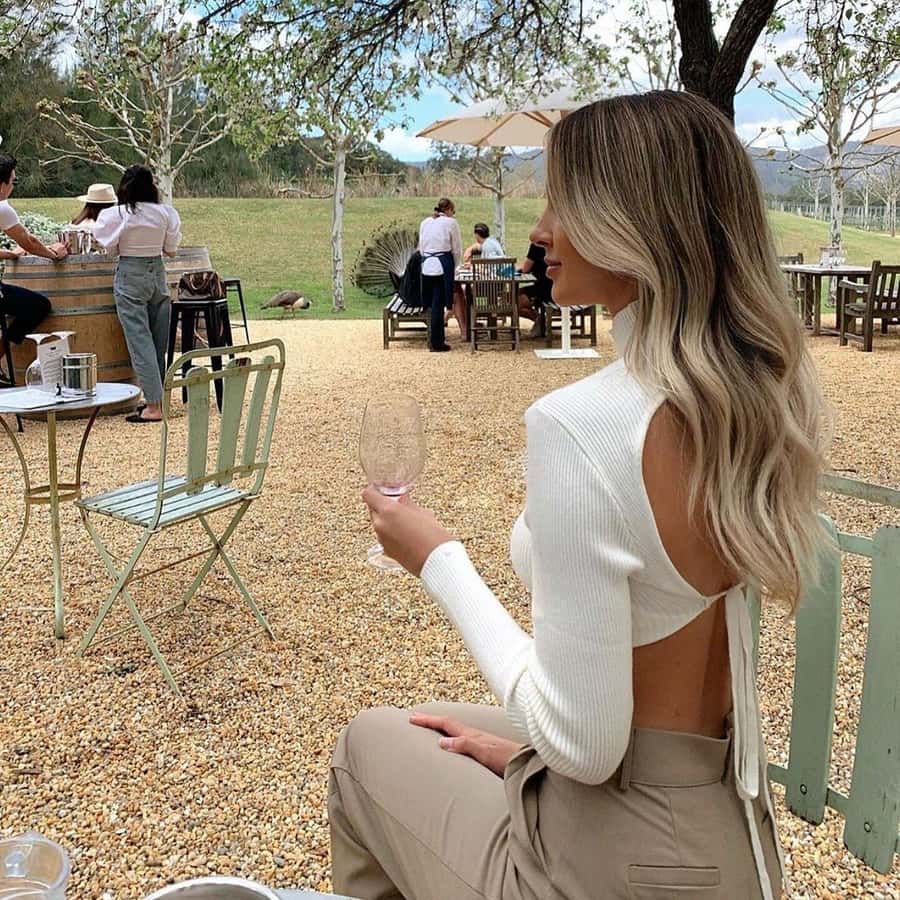 Sydney to Hunter Valley Wine Tour | Gin, Lunch, Chocolatier - The complimentary gin tasting stop that keeps the day interesting