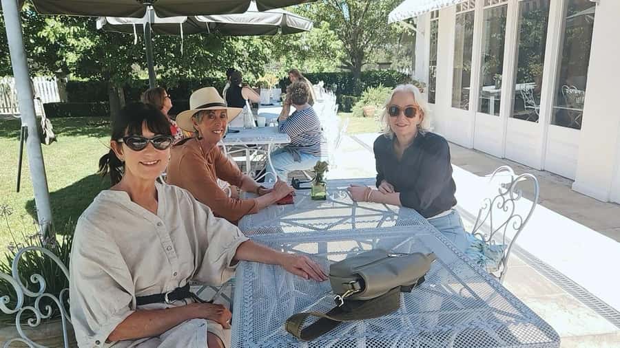 Sydney to Hunter Valley Wine Tour | Gin, Lunch, Chocolatier - Three boutique cellar doors with real time to taste
