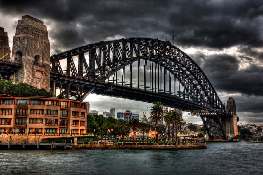 Sydney: True Crime Tour - Starting in The Rocks by the Harbour Bridge