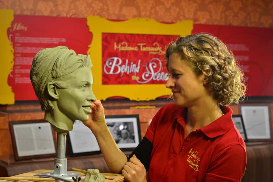 Sydney: Ultimate City Pass for 4 Attractions with Skywalk - Madame Tussauds Sydney: celebrity fun without the travel stress