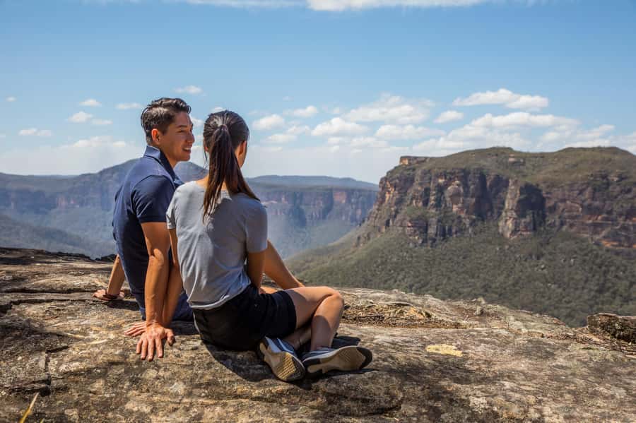 Sydney: Waterfall Bushwalk and Blue Mountain Sunset Day Trip - Where you’ll meet, and how the bus keeps the day moving