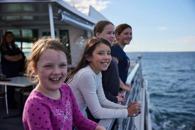Sydney Whale-Watching Cruise Including Lunch or Breakfast - The onboard naturalist commentary: why it makes the hours worth it