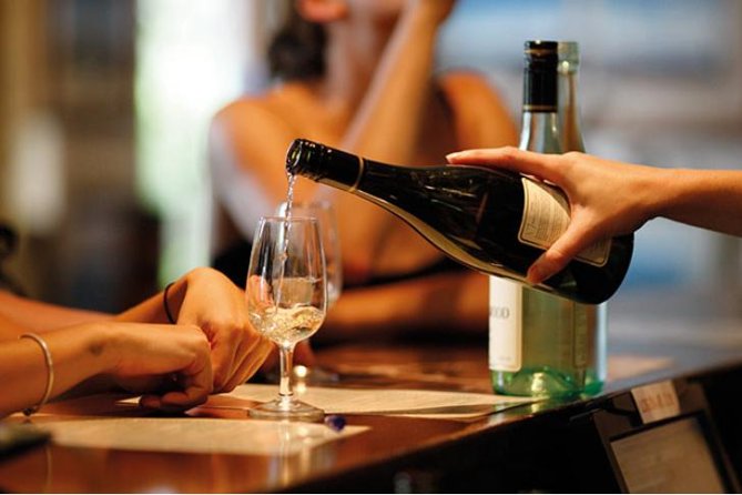 Sydney Wine Tours - Private Wine Tasting Tour to Hunter Valley - Chocolate, cheese, vodka, and organic gin tasting, plus production learning