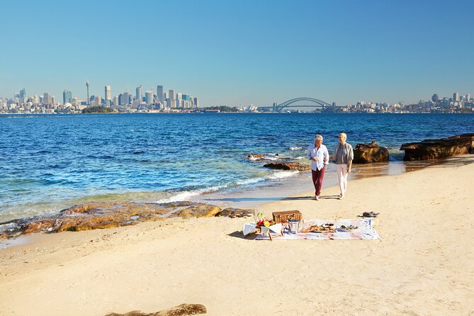 Taronga Zoo Entry & Sydney Harbour 2-Day Hop On Hop Off Cruise - Shark Island: a small stop that feels like a full break