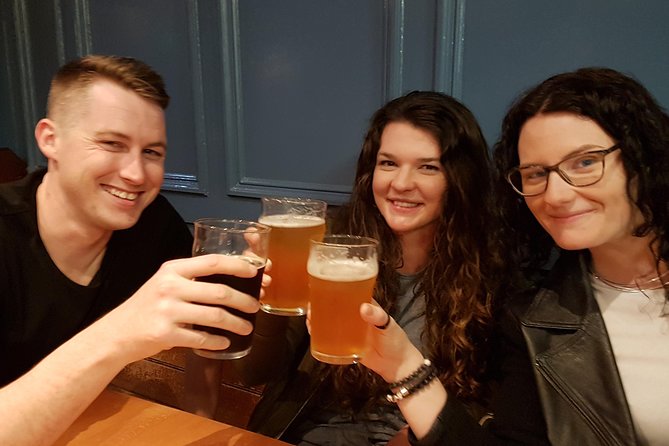 The Rocks Pub Walking Tour - The guide experience: Dave, Craig, Tanya, Doug, and more
