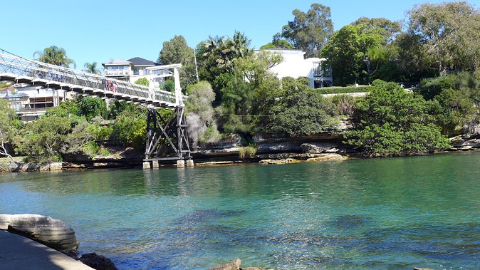 The Top Ten Hidden Harbour Beaches Tour with Jen - Stop 1: Sydney Harbour, from the big sights to the race-day details at Shark Island