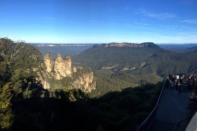 Ultimate Blue Mountains Private Tour with Scenic World and Wildlife Park - Ferry back to Sydney: Harbour Bridge and Opera House from the water