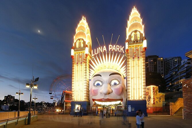 Valentine's Day Dinner Cruise with live Brazilian show on Sydney Harbour - Where You Meet: Darling Harbour vs Circular Quay