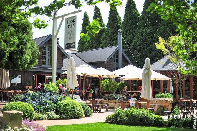 Waves Waterfalls and Wineries Full-Day Southern Highlands Private Tour - Starting Your Day at 7:30, Then Leaving Sydney for Good